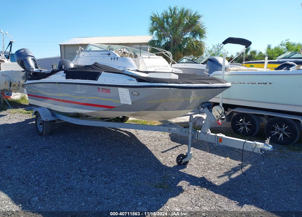 2020 BAYLINER BOAT VIN: BLBX3197C020
