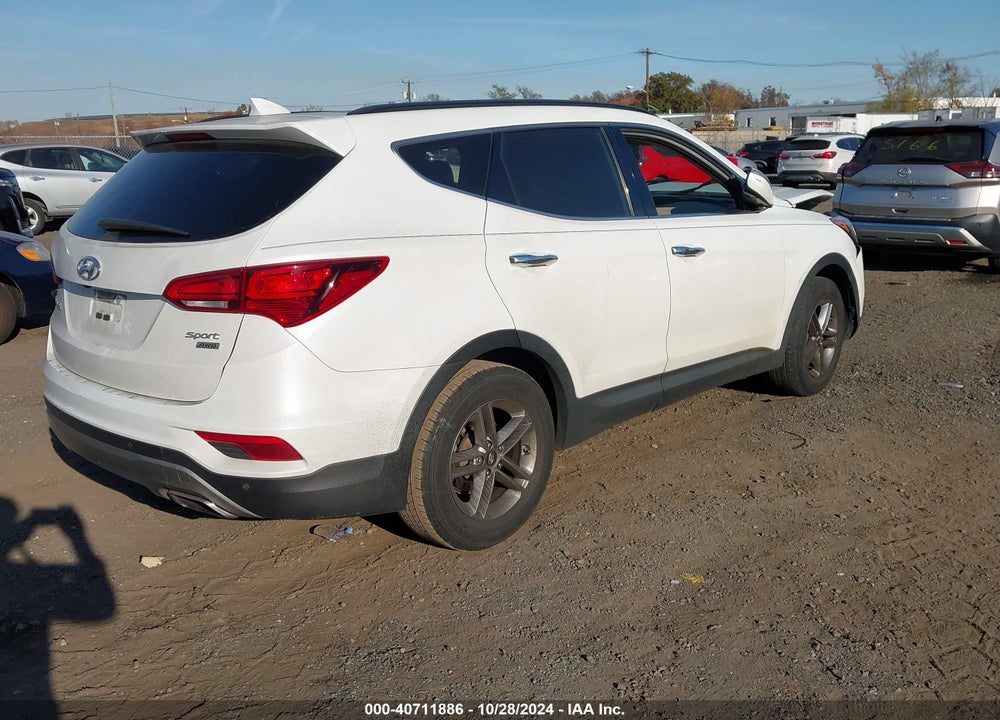 2017 HYUNDAI SANTA FE SPORT 2.4L VIN: 5XYZUDLB3HG389738