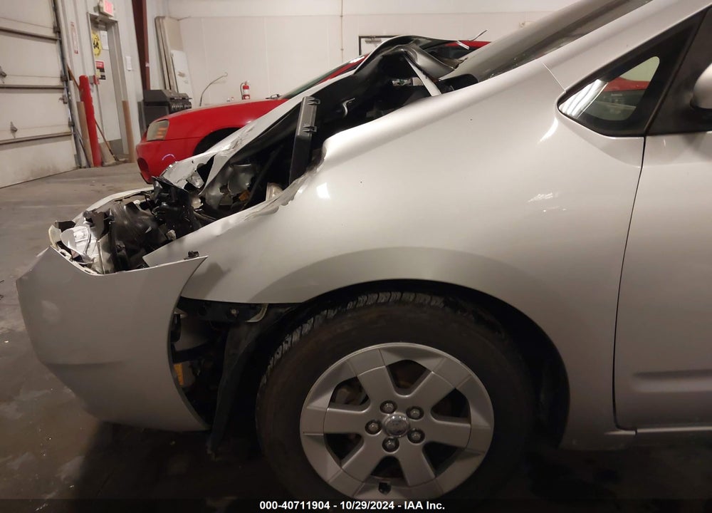 2005 TOYOTA PRIUS VIN: JTDKB20U457055793