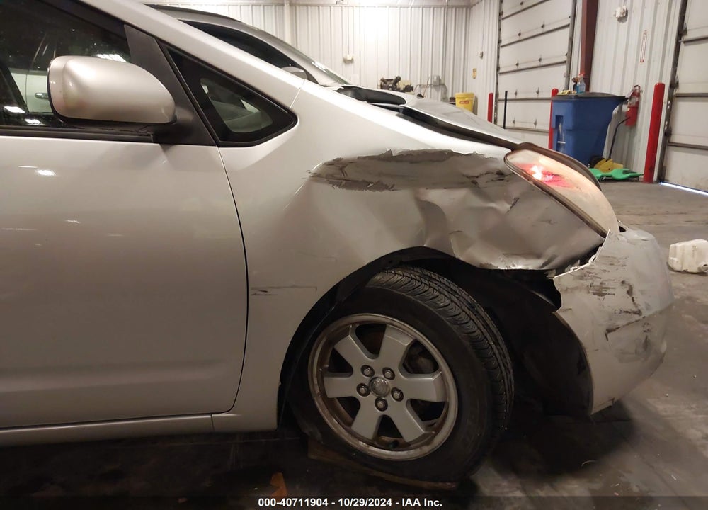 2005 TOYOTA PRIUS VIN: JTDKB20U457055793