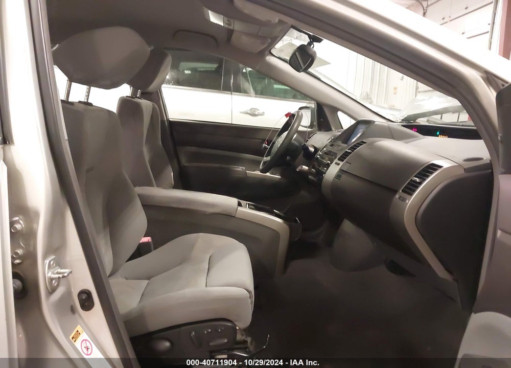 2005 TOYOTA PRIUS VIN: JTDKB20U457055793
