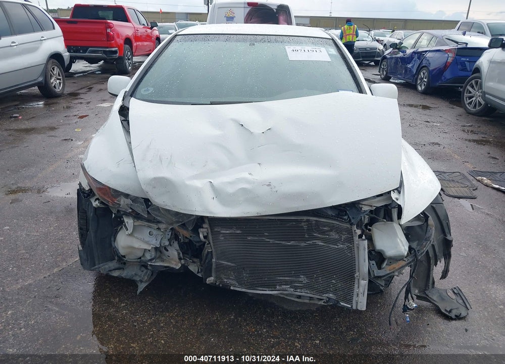 2011 HONDA CIVIC LX VIN: 2HGFG1B62BH503025