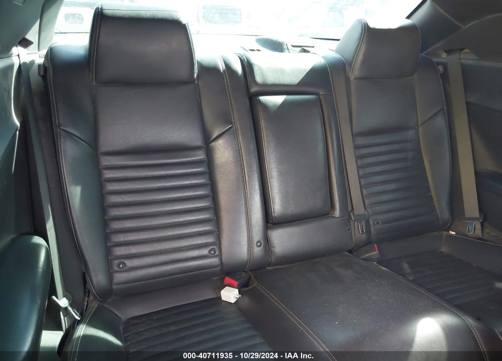 2013 DODGE CHALLENGER SXT PLUS VIN: 2C3CDYAG7DH549471
