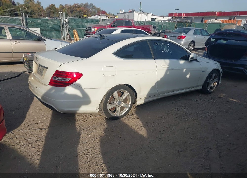 2012 MERCEDES-BENZ C 250 VIN: WDDGJ4HB4CF779404