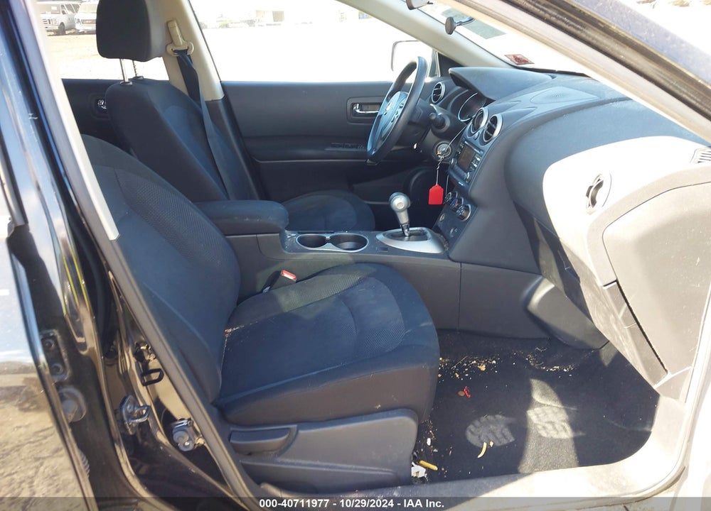 2013 NISSAN ROGUE S VIN: JN8AS5MV2DW139975