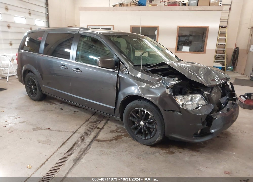 2018 DODGE GRAND CARAVAN SXT VIN: 2C4RDGCG2JR341890