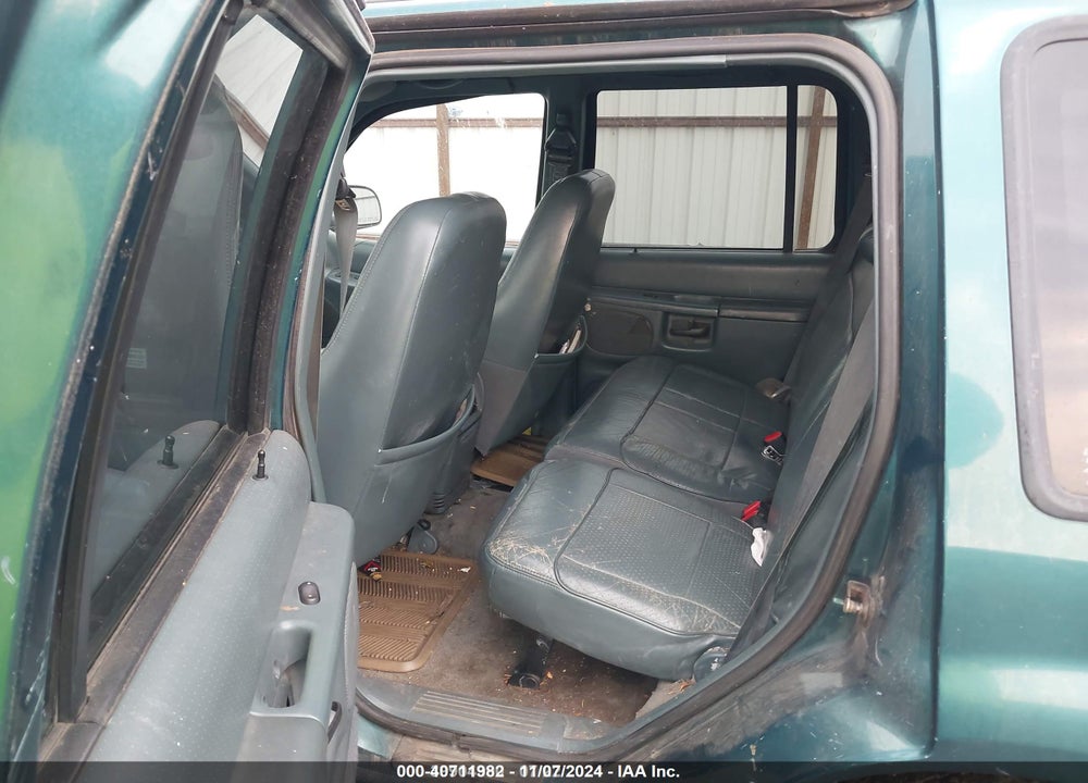 1998 MERCURY MOUNTAINEER VIN: 4M2ZU52P6WUJ37166