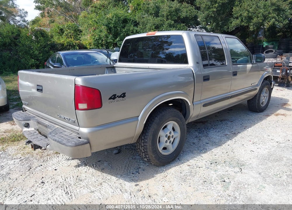 2003 CHEVROLET S-10 LS VIN: 1GCDT13X23K166956