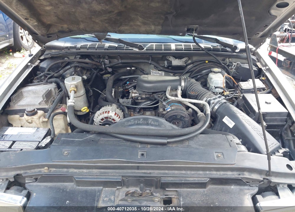 2003 CHEVROLET S-10 LS VIN: 1GCDT13X23K166956