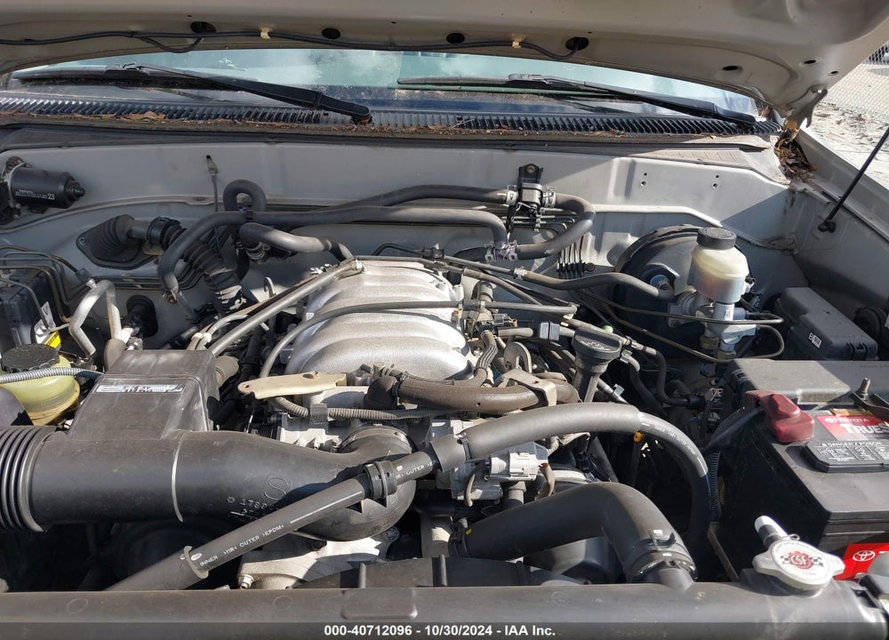 2002 TOYOTA SEQUOIA LIMITED V8 VIN: 5TDBT48A32S084674