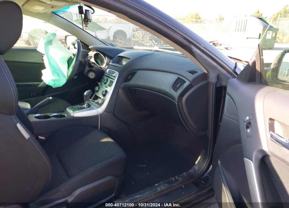 2010 HYUNDAI GENESIS 2.0T VIN: KMHHT6KD3AU036672