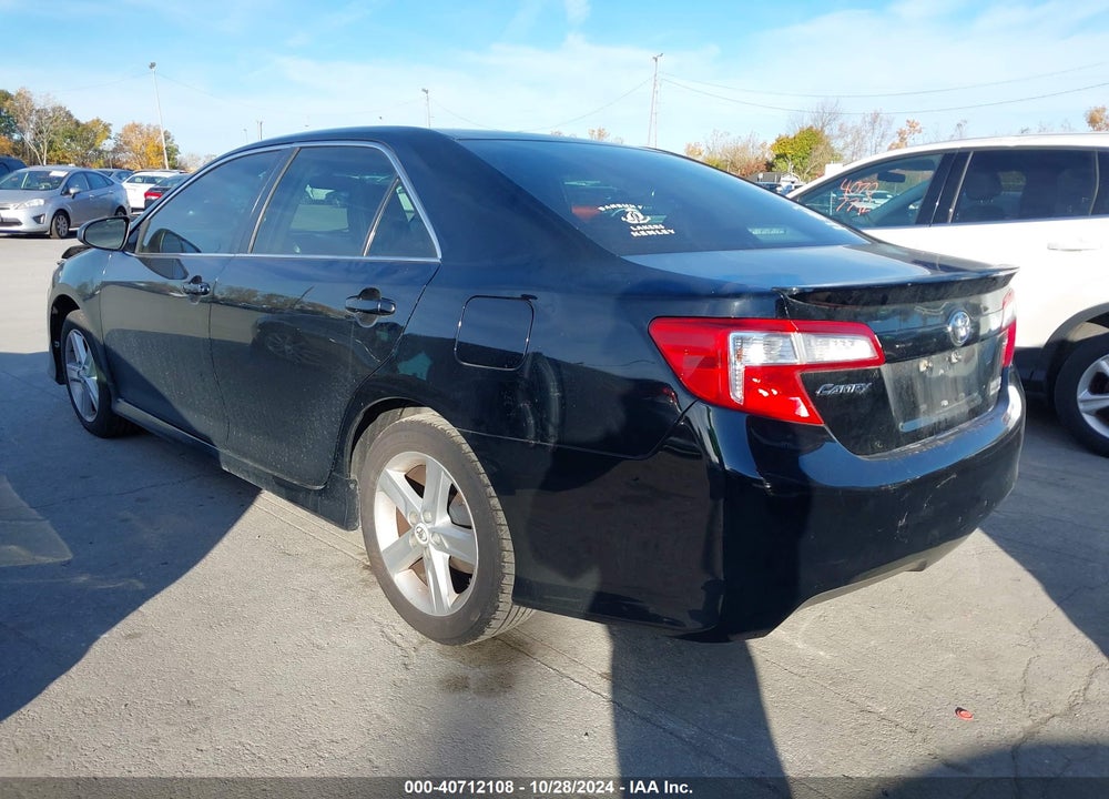 2012 TOYOTA CAMRY SE VIN: 4T1BF1FK3CU063964