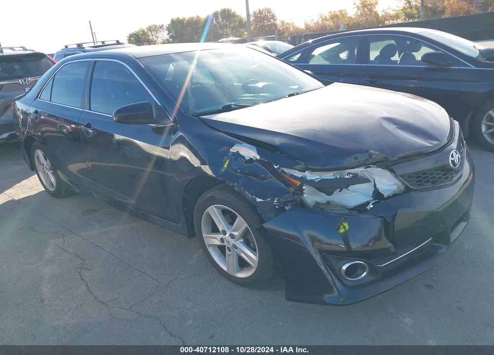 2012 TOYOTA CAMRY SE VIN: 4T1BF1FK3CU063964