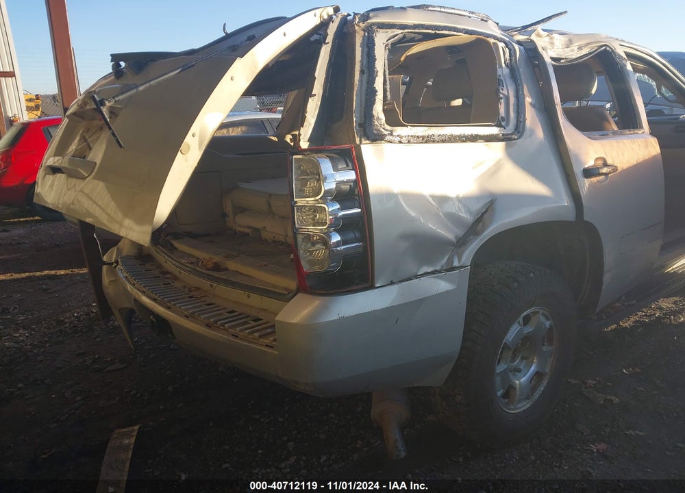 2009 CHEVROLET TAHOE LS VIN: 1GNFC13C19R300255