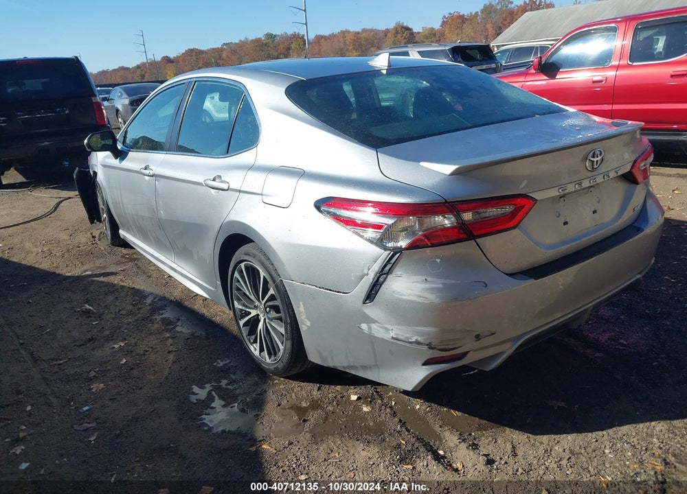 2019 TOYOTA CAMRY SE VIN: 4T1B11HK9KU212100