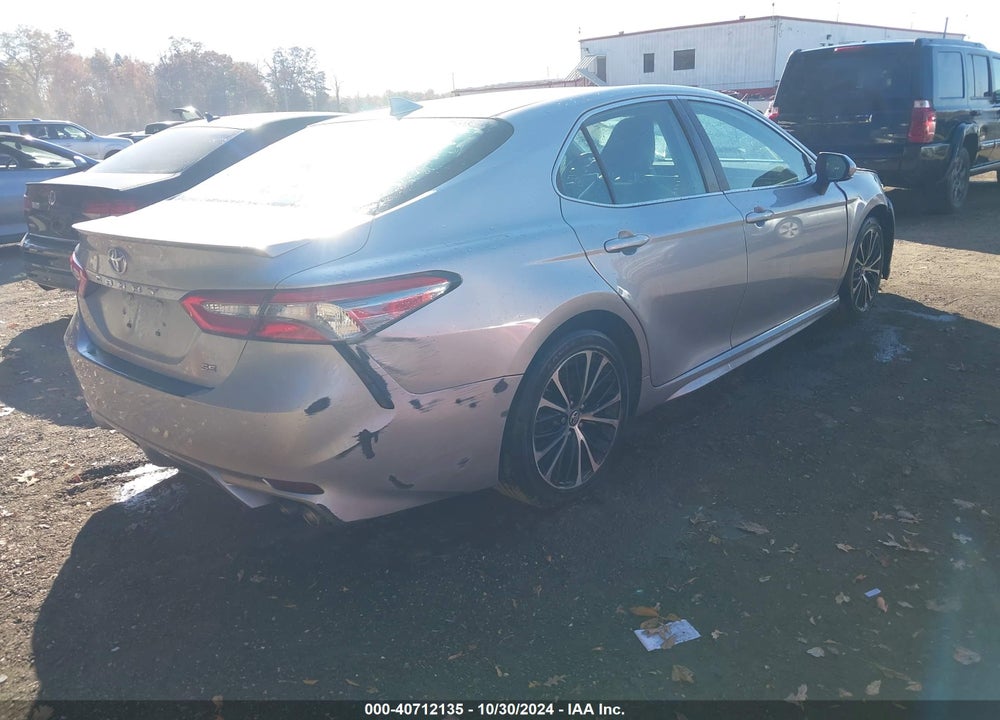 2019 TOYOTA CAMRY SE VIN: 4T1B11HK9KU212100