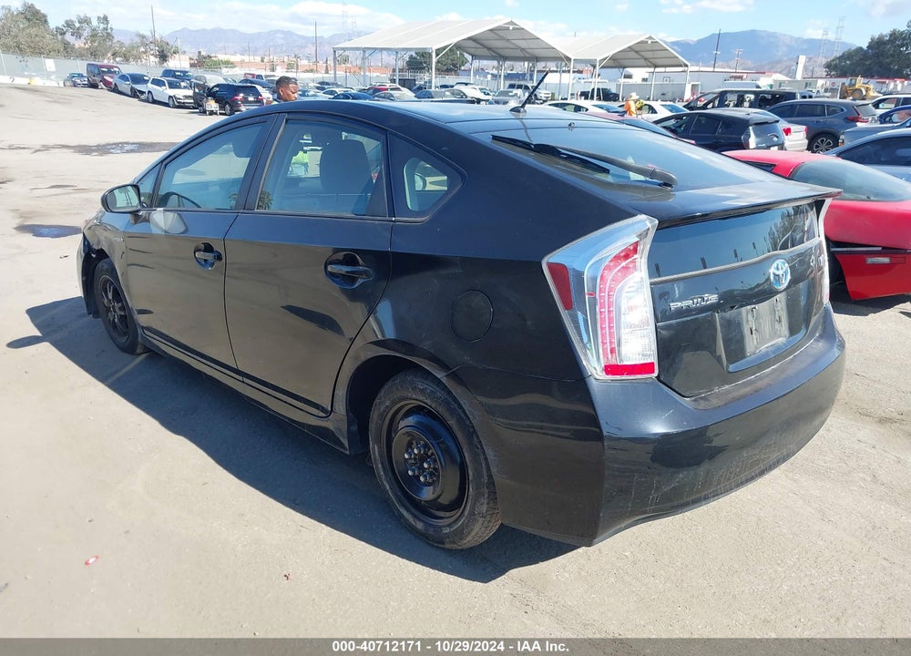 2015 TOYOTA PRIUS TWO VIN: JTDKN3DU8F0466096