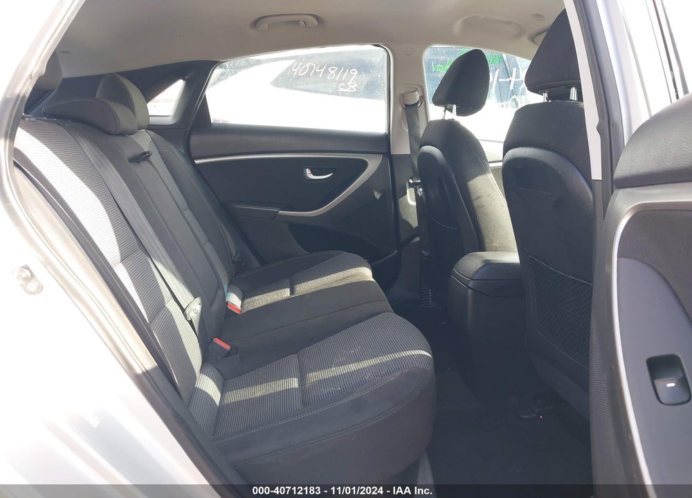 2017 HYUNDAI ELANTRA GT VIN: KMHD35LHXHU377068