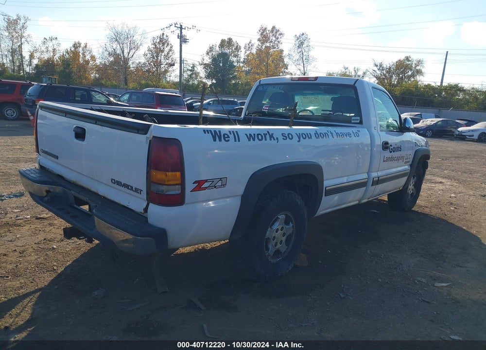 2001 CHEVROLET SILVERADO 1500 LS VIN: 1GCEK14T11Z333251