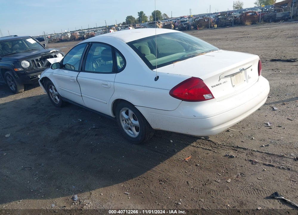 2003 FORD TAURUS SES VIN: 1FAFP55U43A208031