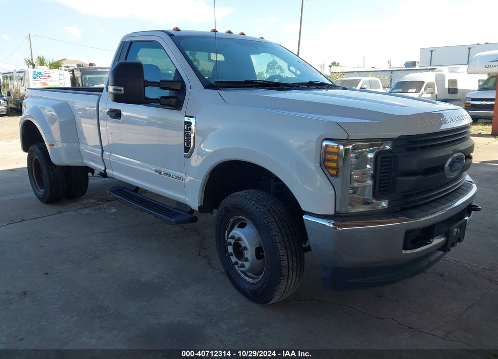 2019 FORD F-350 XL VIN: 1FTRF3DT2KEG19281