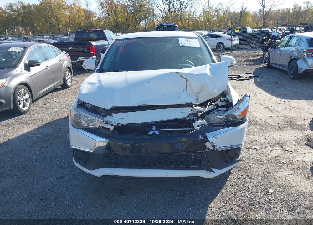 2018 MITSUBISHI OUTLANDER SPORT 2.0 ES VIN: JA4AR3AU1JZ018060