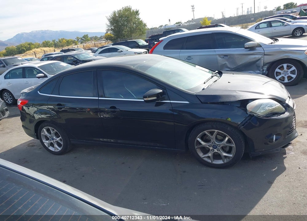 2013 FORD FOCUS TITANIUM VIN: 1FADP3J22DL108483