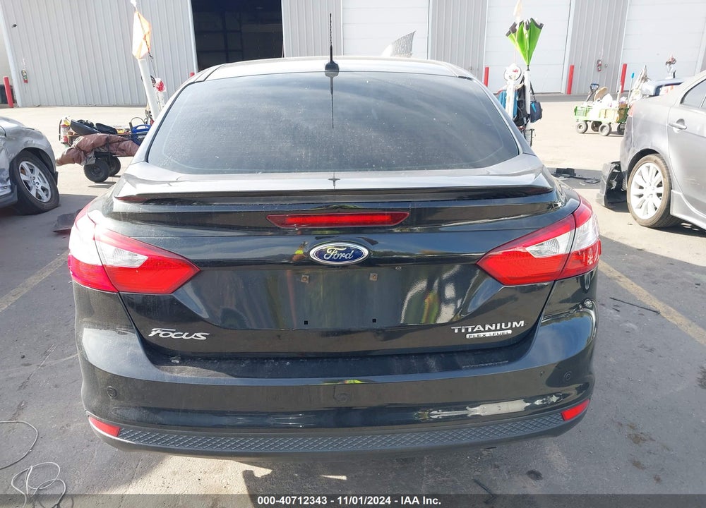 2013 FORD FOCUS TITANIUM VIN: 1FADP3J22DL108483