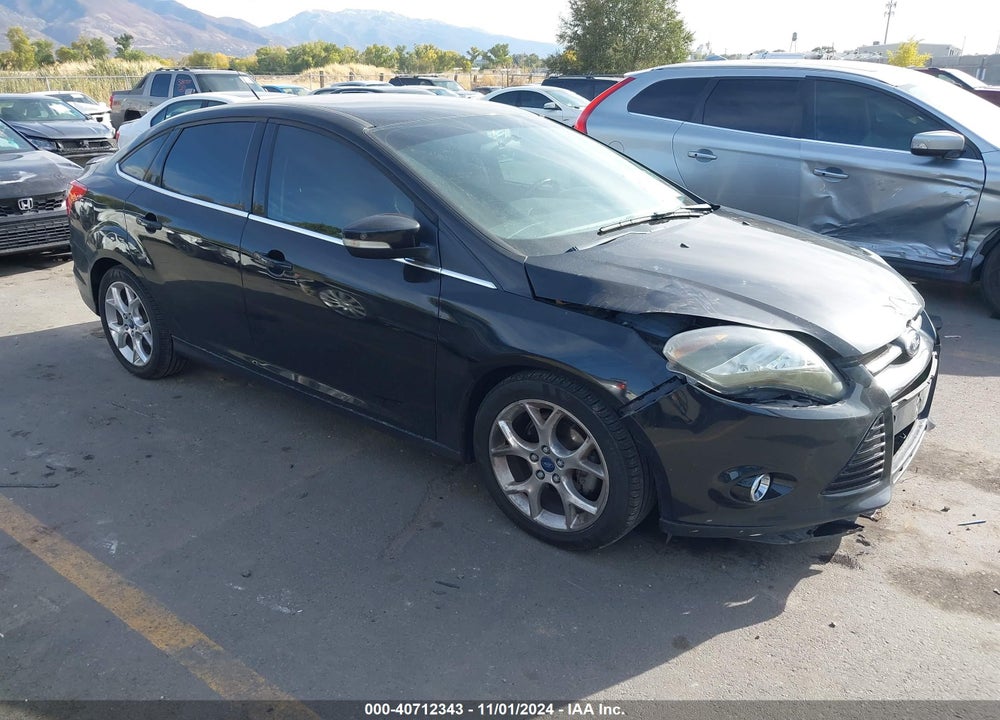 2013 FORD FOCUS TITANIUM VIN: 1FADP3J22DL108483
