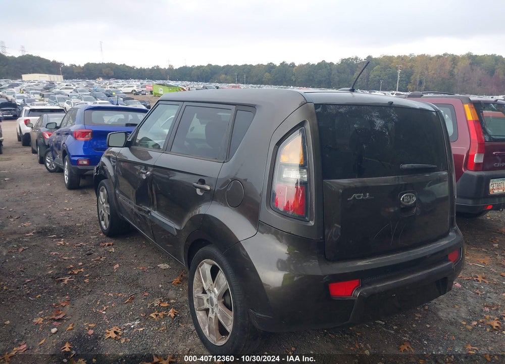 2011 KIA SOUL VIN: KNDJT2A22B7226574