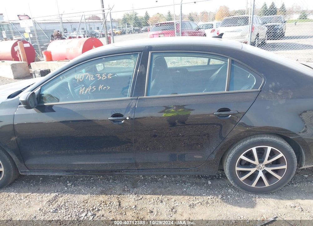 2016 VOLKSWAGEN JETTA 1.4T SE VIN: 3VWD67AJXGM413886