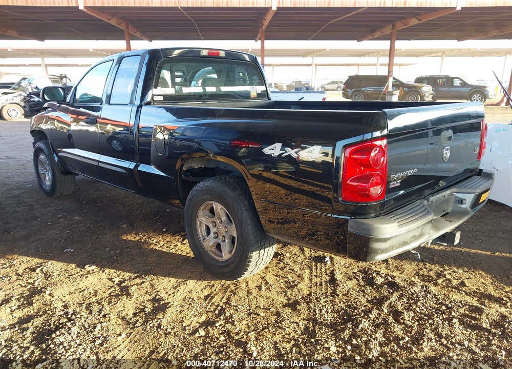 2005 DODGE DAKOTA SLT VIN: 1D7HW42N15S153683