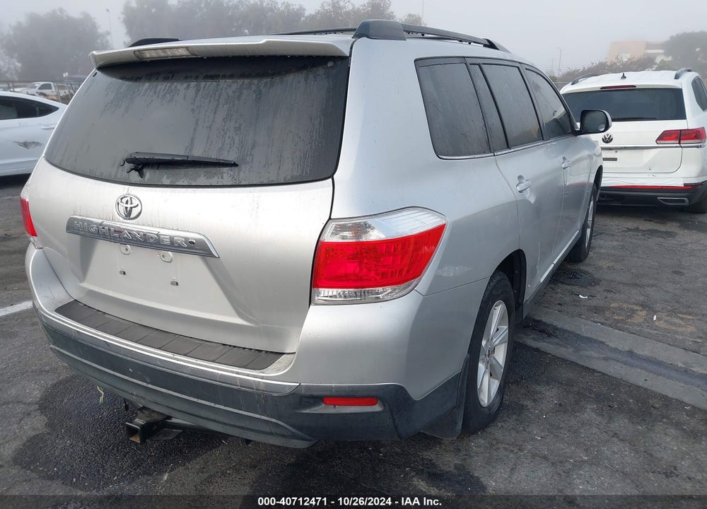 2013 TOYOTA HIGHLANDER SE V6 VIN: 5TDZK3EH6DS090131