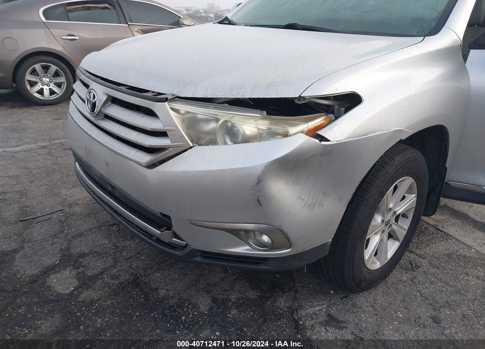 2013 TOYOTA HIGHLANDER SE V6 VIN: 5TDZK3EH6DS090131