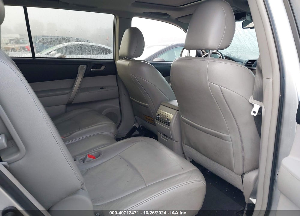 2013 TOYOTA HIGHLANDER SE V6 VIN: 5TDZK3EH6DS090131