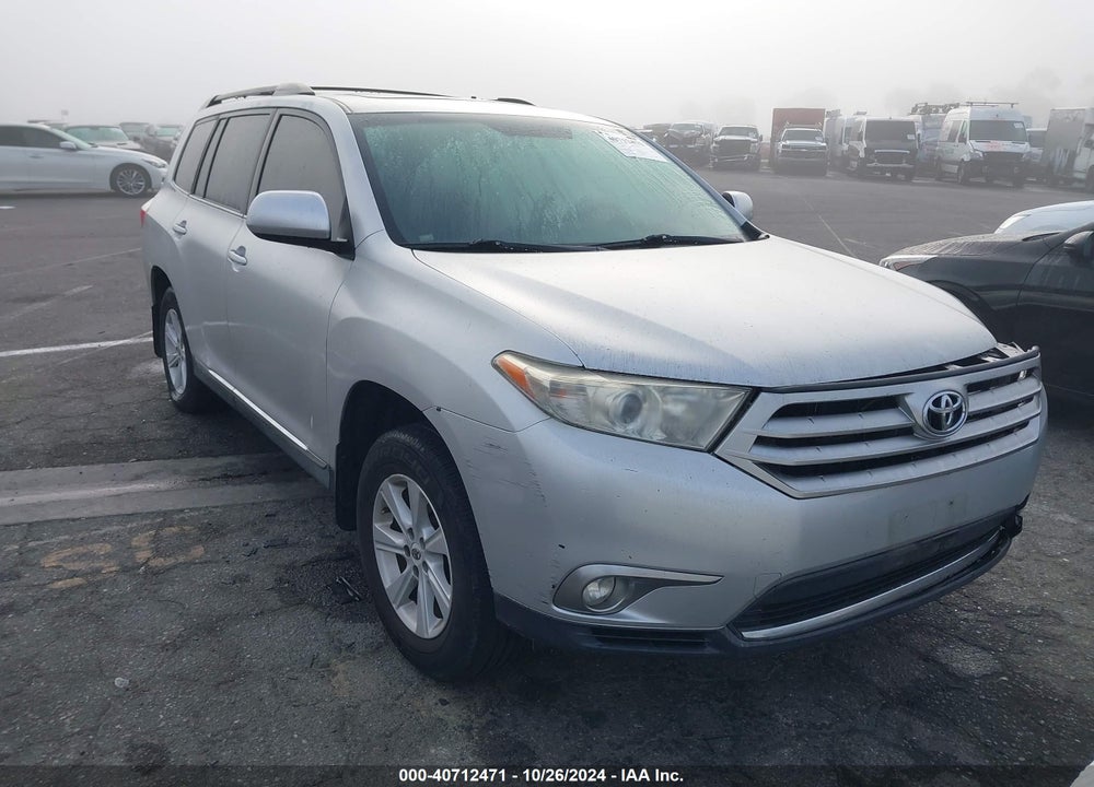 2013 TOYOTA HIGHLANDER SE V6 VIN: 5TDZK3EH6DS090131