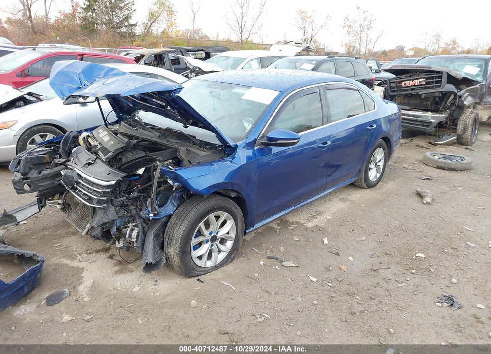 2017 VOLKSWAGEN PASSAT VIN: 1VWAT7A39HC073839