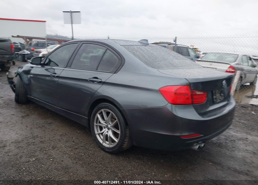 2013 BMW 328I XDRIVE VIN: WBA3B5G54DNS04781