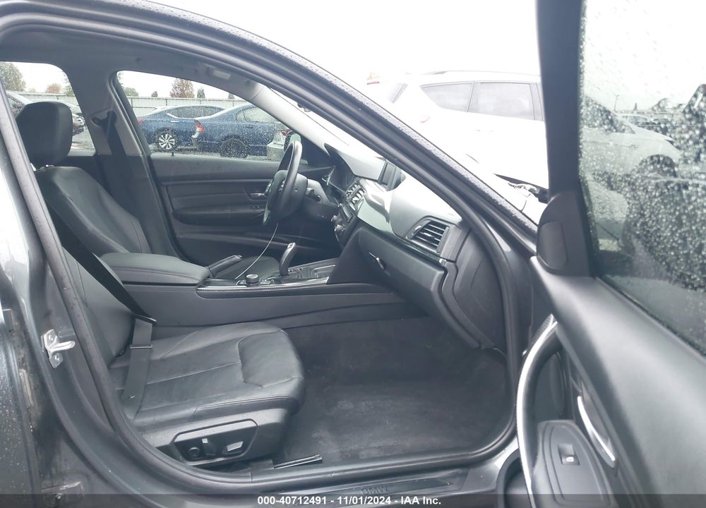 2013 BMW 328I XDRIVE VIN: WBA3B5G54DNS04781