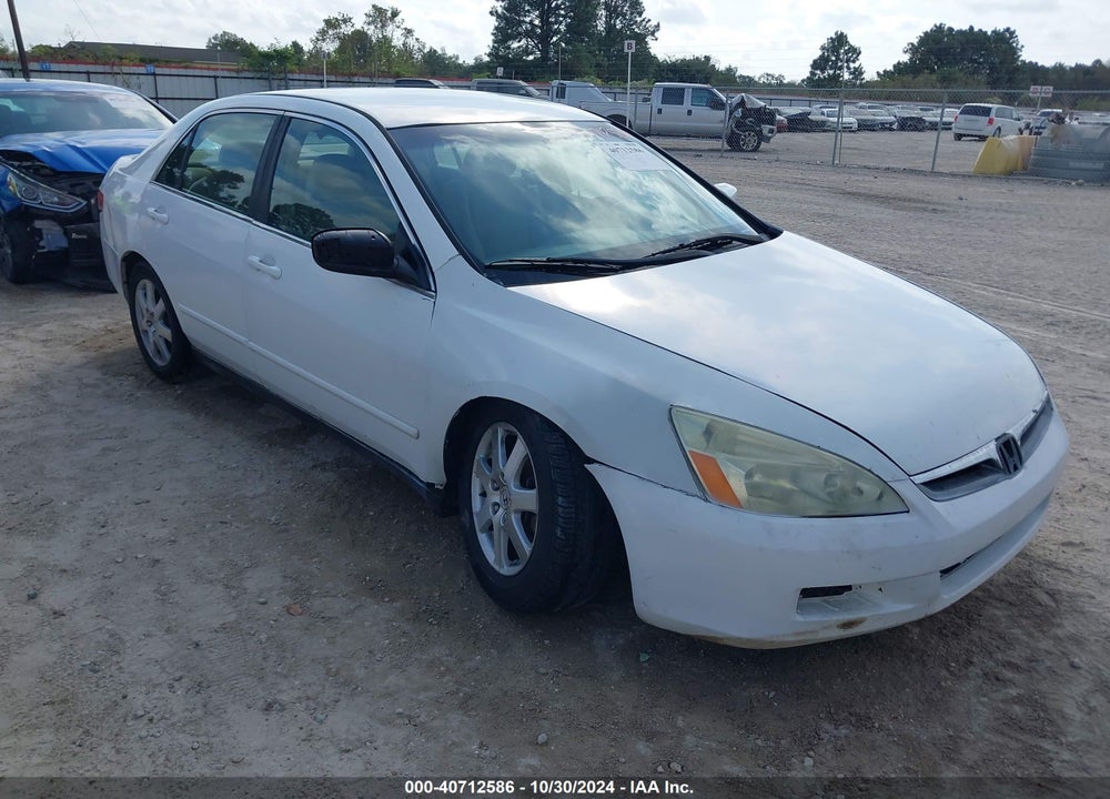 2004 HONDA ACCORD 2.4 LX VIN: 1HGCM56394A054608
