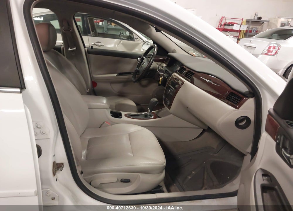 2010 CHEVROLET IMPALA LTZ VIN: 2G1WC5EM9A1234095