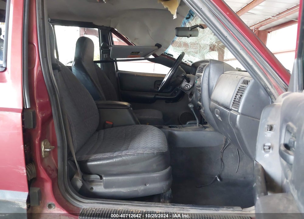 1999 CHEROKEE JEEP  CLASSIC/SPORT VIN: 1J4FF68S8XL538496