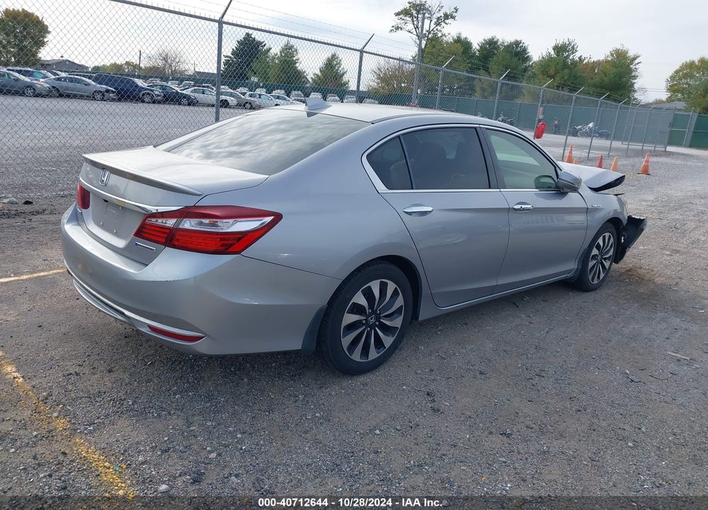 2017 HONDA ACCORD HYBRID VIN: JHMCR6F37HC003803