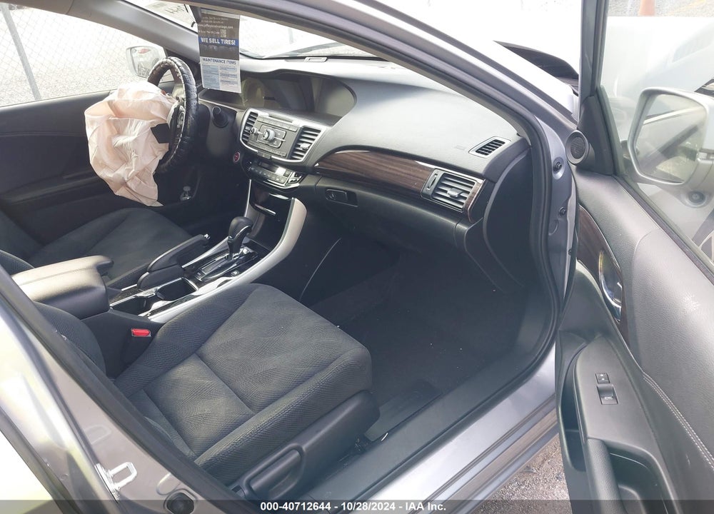 2017 HONDA ACCORD HYBRID VIN: JHMCR6F37HC003803