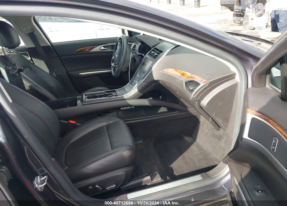 2014 LINCOLN MKZ VIN: 3LN6L2GK6ER822860
