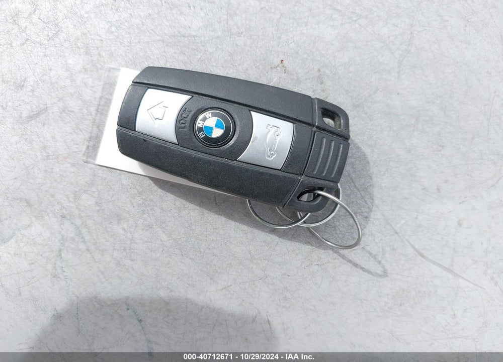 2011 BMW 135I VIN: WBAUC9C52BVM09950