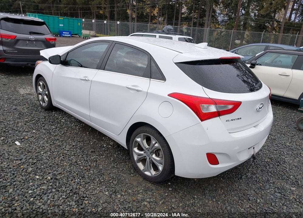 2014 HYUNDAI ELANTRA GT VIN: KMHD35LH8EU222174