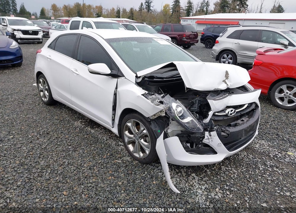 2014 HYUNDAI ELANTRA GT VIN: KMHD35LH8EU222174
