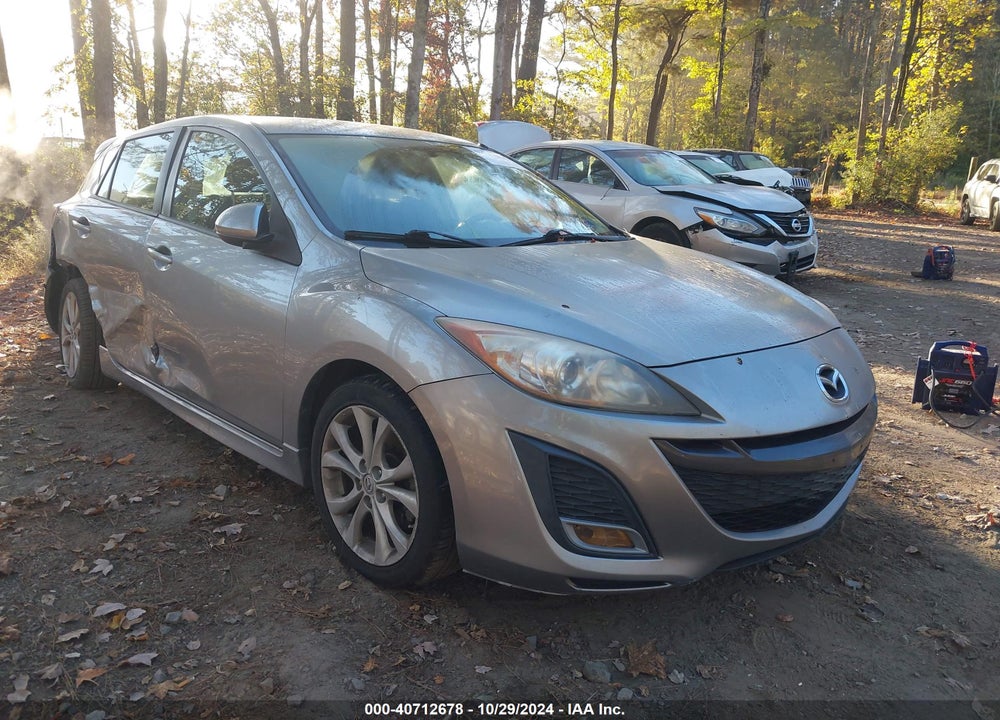 2011 MAZDA 3 S SPORT VIN: JM1BL1K58B1465749