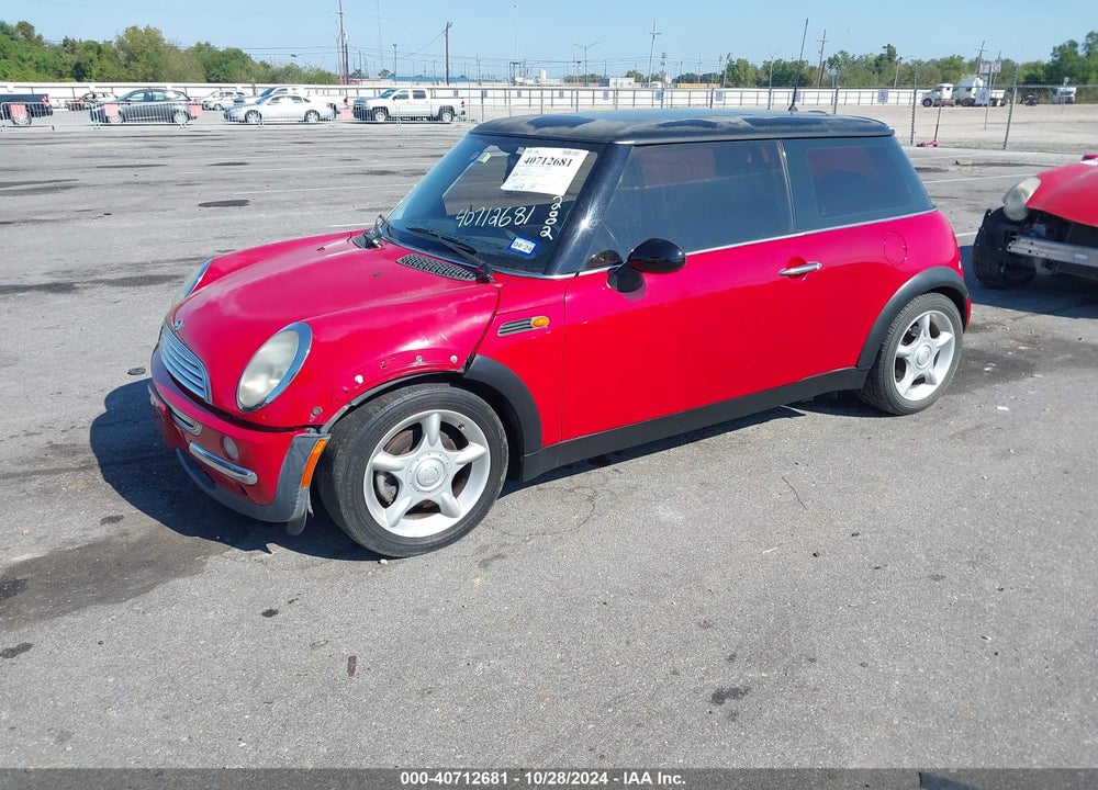 2002 MINI COOPER VIN: WMWRC33482TE11923